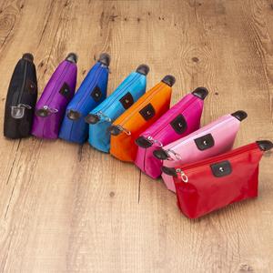 Nécessaire de Poliéster Impermeável